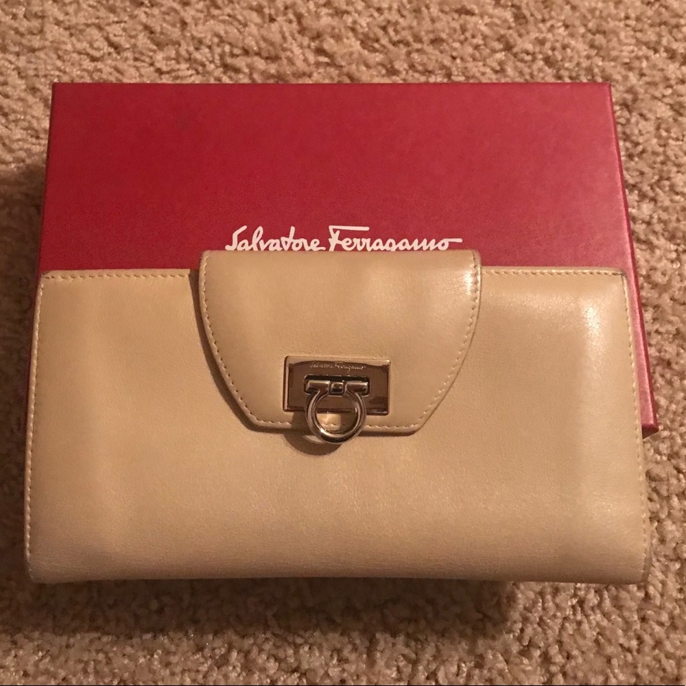Ferragamo leather wallet